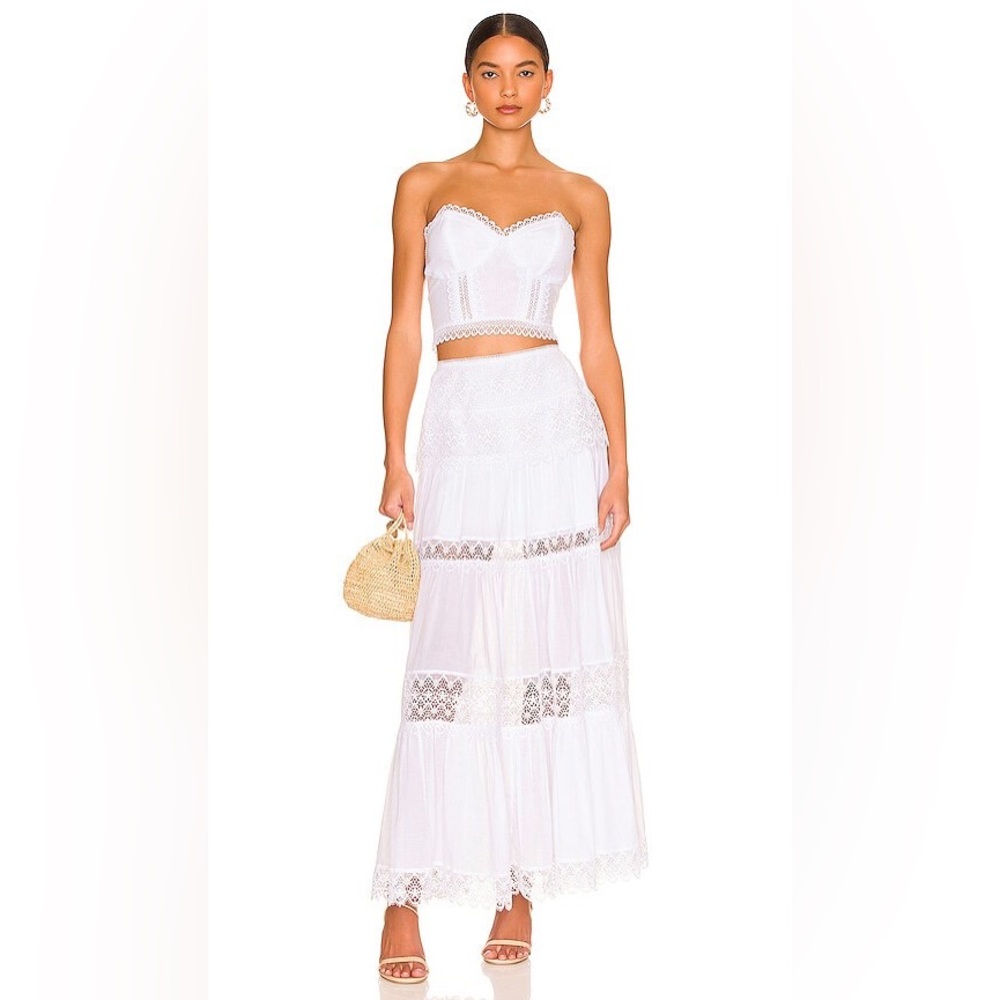 Charo Ruiz set